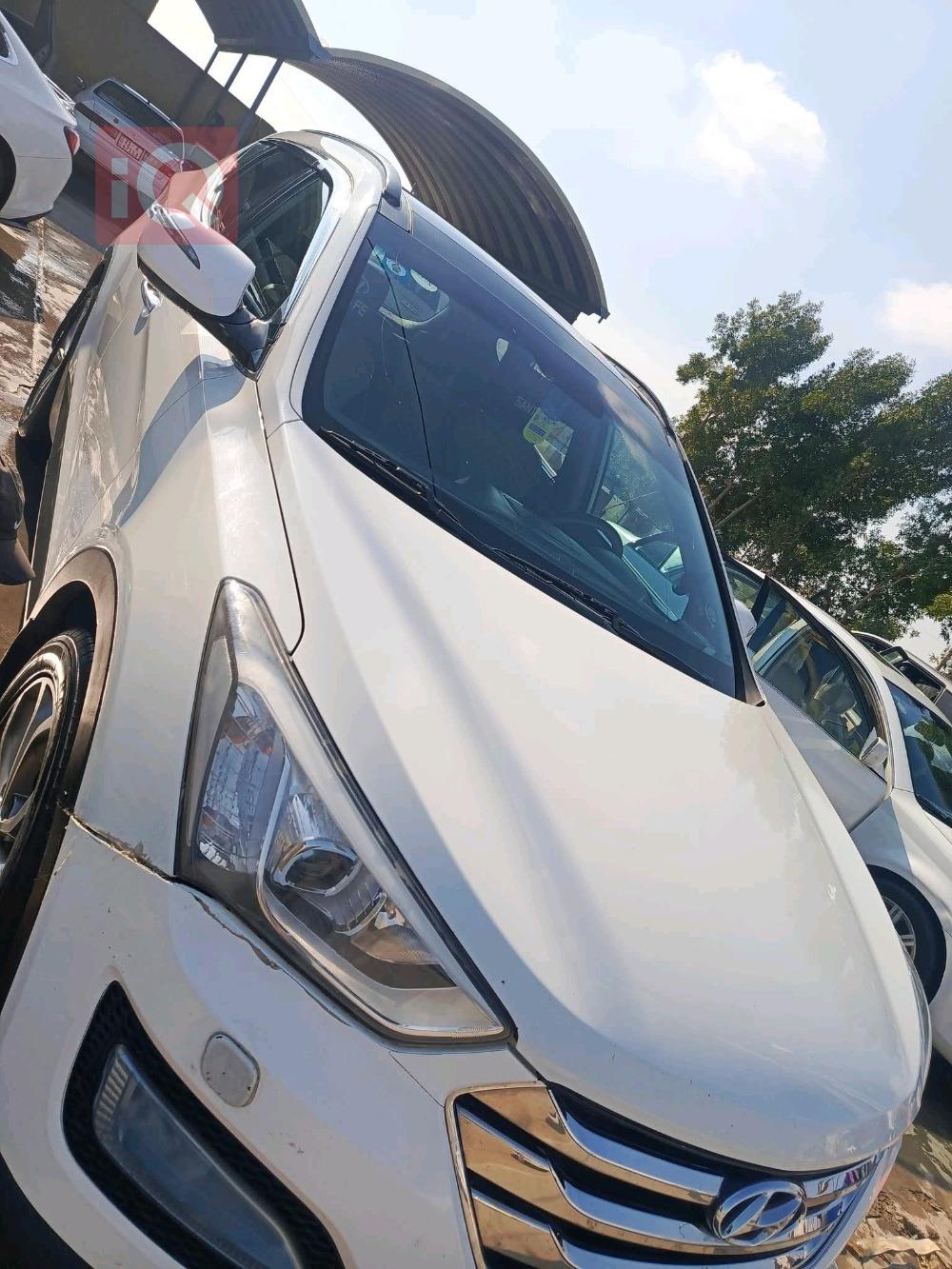 هيونداي سانتافي